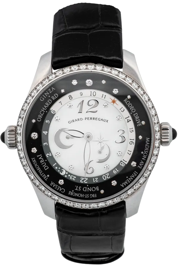 ww.tc Lady Shopping Mondo Exploris